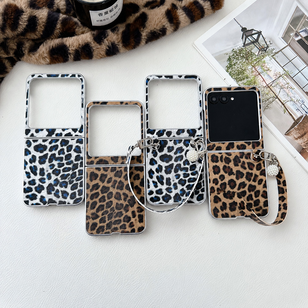 Casing Ponsel Lipat Motif Maca - Street Fashion Vintage ulasan dan harga