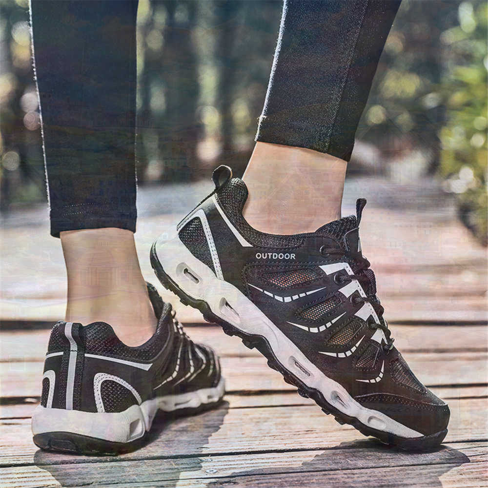 Sepatu Tenis Perak Ujung Bulat - Street Fashion Name ulasan dan harga
